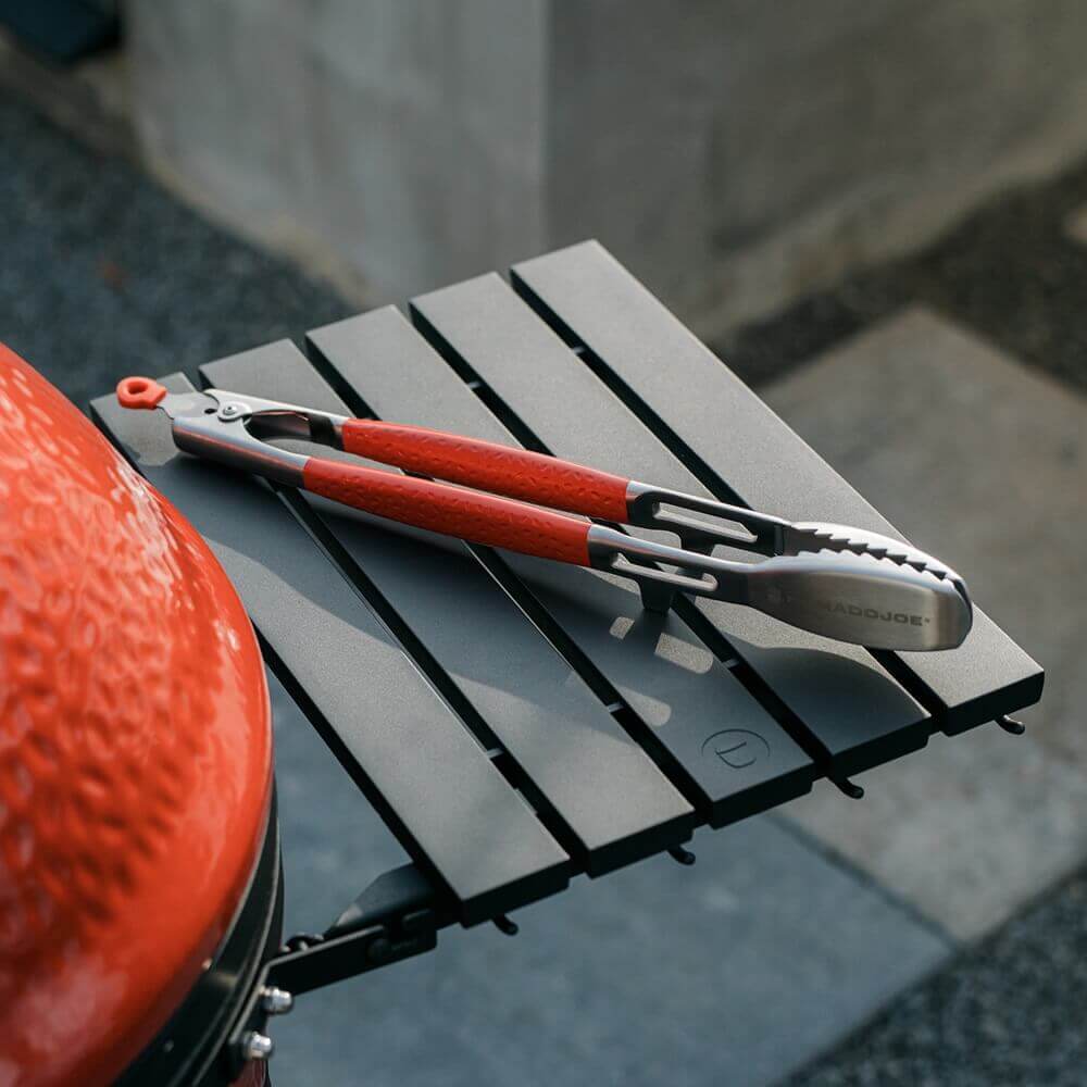 klieste-kamado-joe-tem